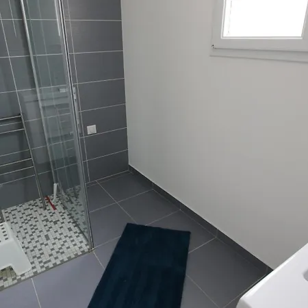 Сasa de vacaciones Maison Bord De 8 Pers Loumasuzde *